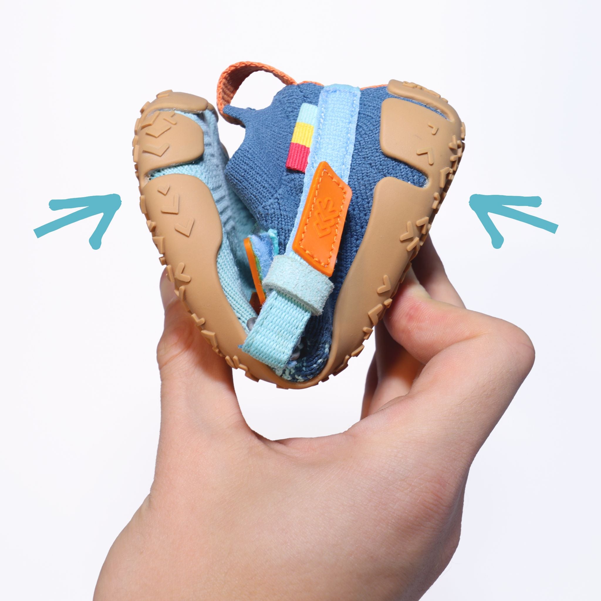 Flexible Sohle des Sizeless Kinderschuhs für natürliche Fußbewegung und Barfußgefühl