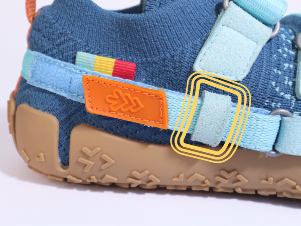 Detail der Größenverstellung am Sizeless Kinderschuh zur Anpassung an wachsende Kinderfüße